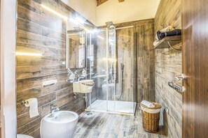 Haartrockner, Handtücher