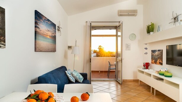 Living area - Corrado Residence (Alba) -Apartment near Marzamemi (Reitani)