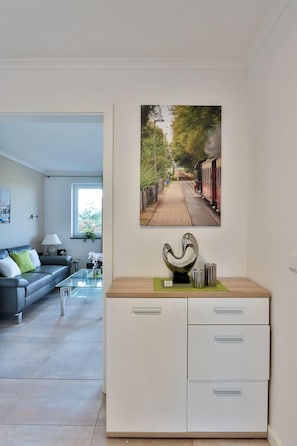 Interior - Wunderschöne 3 Zimmerwohnung mit Terrasse und nur 100 m bis zum Strand - Meeresrauschen Inklusive (Börgerende)