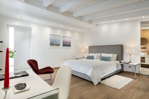 3 chambres, fer et planche à repasser, Wi-Fi, literie fournie