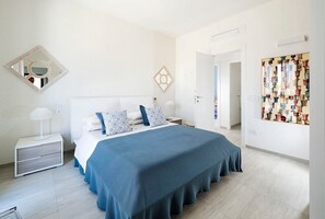 3 bedrooms, WiFi, bed sheets