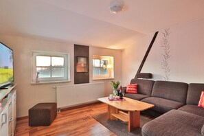 Living area - Fernab vom Tourismustrubel Können Sie in Dieser Romantisch Gelegenen Ferienwohnung mit Ruhe Ihre Auszeit vom Alltag Genießen (Pepelow)