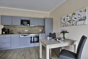Fridge, microwave, oven, dishwasher