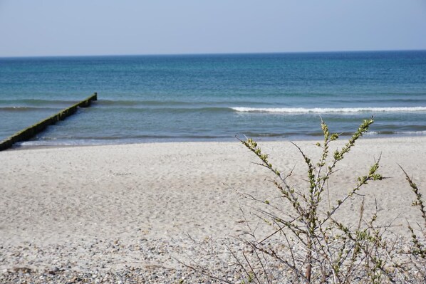 Beach nearby - Eine Wunderschöne, Moderne und im Fachwerk Gebaute 4 Zimmerwohnung Erwartet Sie. Ideal für Familien mit bis zu 3 Kindern. Nur 200 m bis zum Strand (Börgerende)