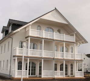 Imagen sin descripción, 3 de 22, botón