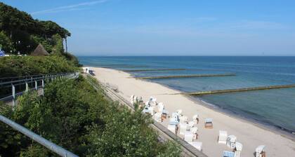 Wunderschönes Ferienappartement, nur 200 m vom feinen Sandstrand entfernt.