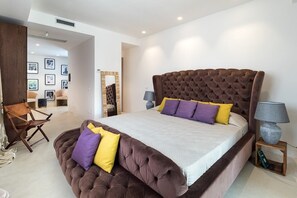 5 bedrooms, iron/ironing board, WiFi, bed sheets - Villa Bochini, with private pool in Noto Area (Avola)