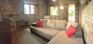 Televisión y reproductor de DVD