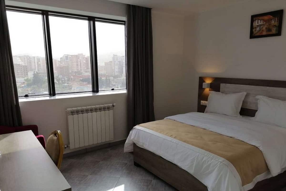 Standard Double Room | Free WiFi
