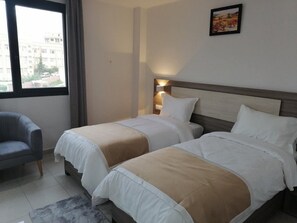 Standard Twin Room | Free WiFi