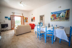 Interior - Villa Il Veliero + Annex - Private villa with pool (Castellammare del Golfo)