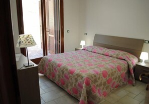 4 camere, ferro/asse da stiro, Wi-Fi, lenzuola