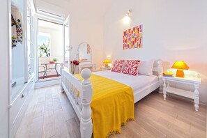 5 bedrooms, iron/ironing board, WiFi, bed sheets - Villa Ziva - Modern villa with pool, Dalmatia (Brela - Krug)