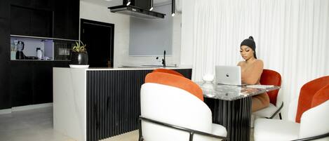 Presidential Apartment | 3 bedrooms, premium bedding, Tempur-Pedic beds, desk