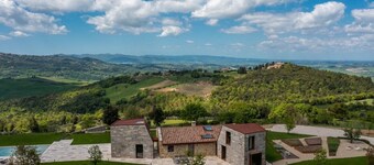 Modern Villa with Private Swimming Pool in Tuscany
