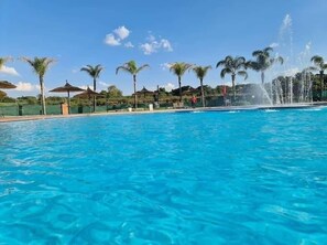 Pool - Deluxe one bedroom at the Blyde Crystal Lagoon (Pretoria)