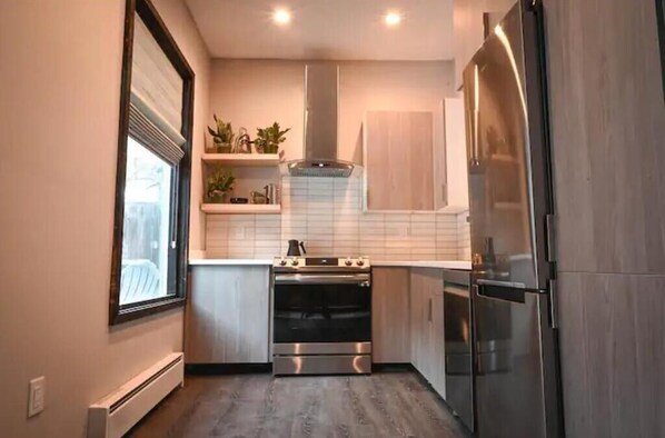 Private kitchen - Silver Nugget (Silver Plume)