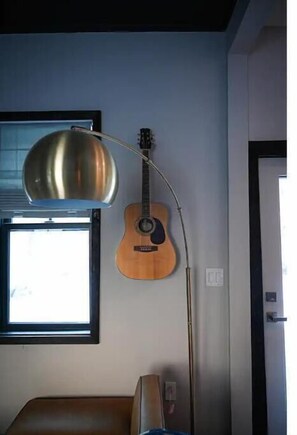 Interior - Silver Nugget (Silver Plume)