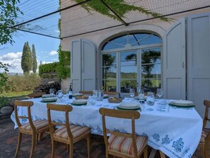 Outdoor dining - Villa Melissa - Stunning Tuscan Villa With Pool (Roccastrada)