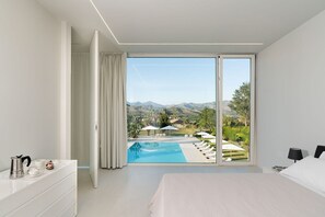 7 bedrooms, iron/ironing board, travel crib, WiFi - Villa Maurizia with private pool (Fiumefreddo di Sicilia)