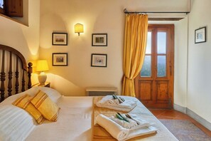 5 Schlafzimmer, WLAN, Bettwäsche