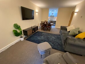 Apartment | Living area