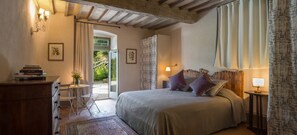 6 Schlafzimmer, Bügeleisen/Bügelbrett, WLAN, Bettwäsche