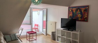 Apartment Ochsenfurt w. Balcony next to Railway Station: You don`t need a car!