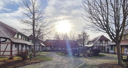 Moderne Ferienwohnung an der Ostsee im charmanten "Feriendorf am Bakenberg"