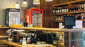 Tägliches inbegriffenes Frühstücksbuffet