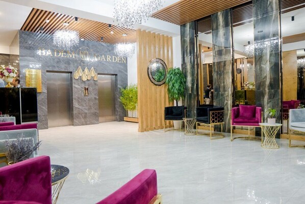 Interior entrance - Badem Garden Apart Hotel (Tashkent)