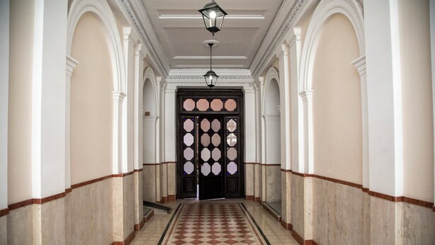 Entrada al alojamiento