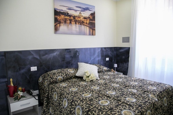 Room - Ninfa (Rome)