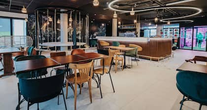 Greet Hotel Brest Aéroport