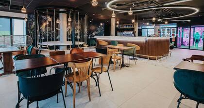 Greet Hotel Brest Aéroport