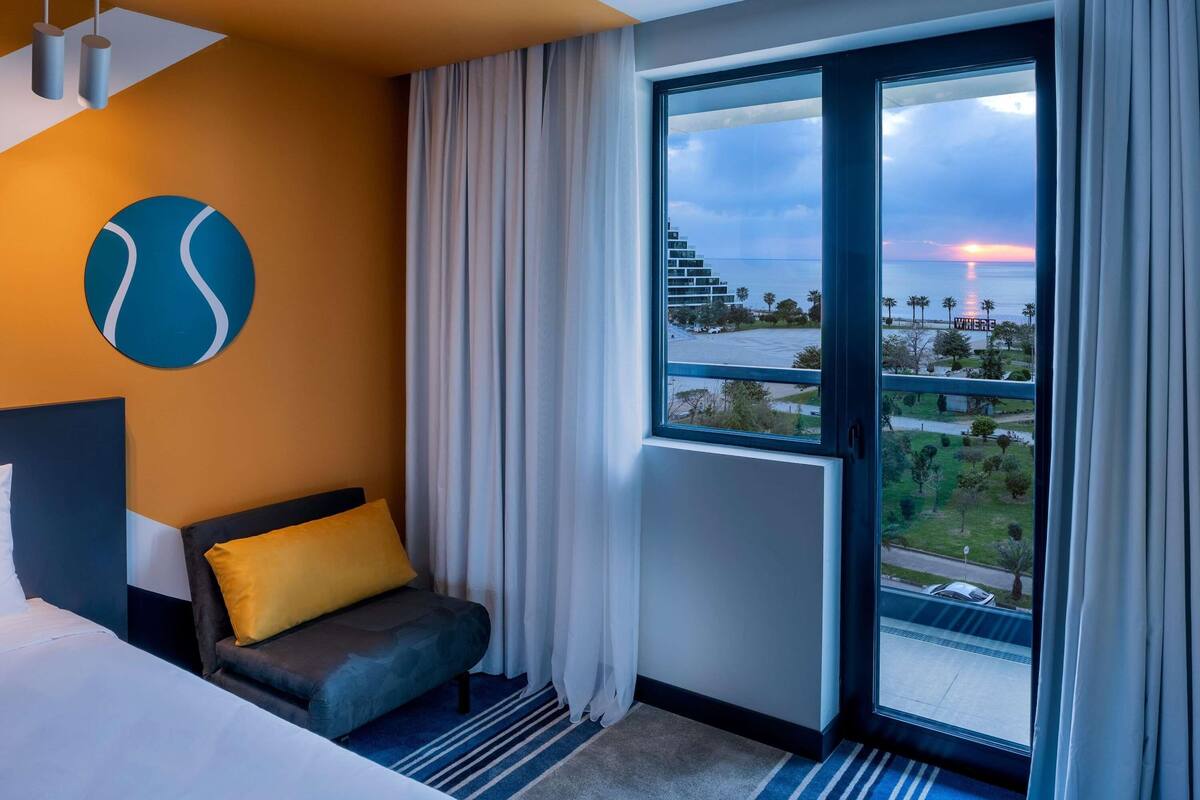 Chambre Premium, 1 trĂšs grand lit, vue mer