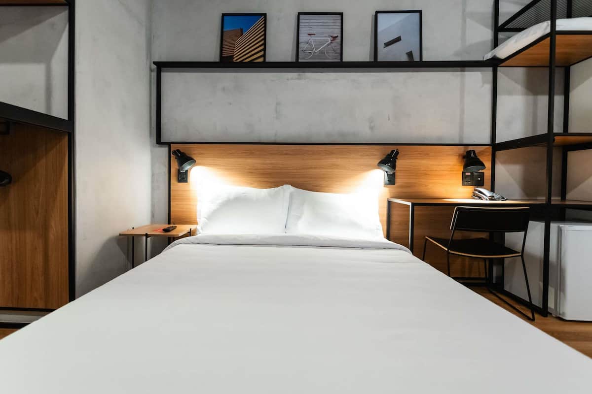Habitación estándar, 1 cama matrimonial, con acceso para personas discapacitadas (Accessible) | Caja de seguridad en la habitación, insonorización y wifi gratis