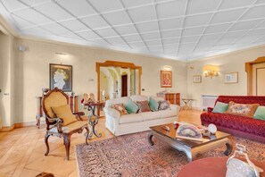 Televisio, takka, stereot