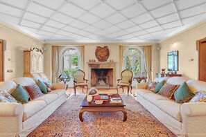 Téléviseur, foyer, chaßne audio