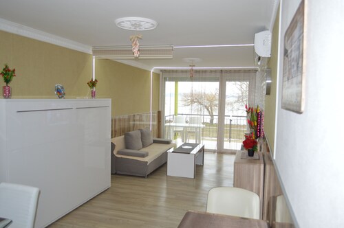 Siófok Ezüstpart Granada 2 Közvetlen Vizparti 50 Méter Teljes Panorámás Apartman