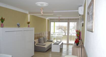 Siófok Ezüstpart Granada 2 Közvetlen Vizparti 50 Méter Teljes Panorámás Apartman