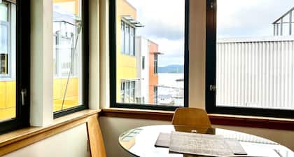 ✨NEW✨ Bright in-town Penthouse with roof deck 😎