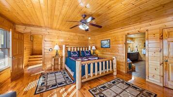 4 bedrooms, iron/ironing board, travel crib, free WiFi