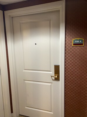 Interior - Grandview Resort-2 Separate Units fully furnished.   (Las Vegas)