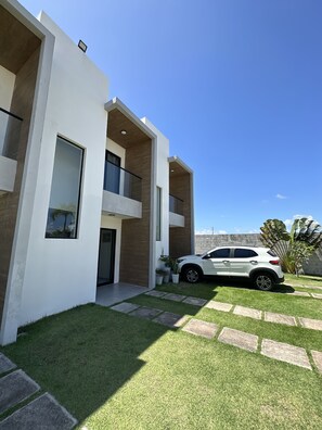 Exterior - Casa New York, "refúgio Tranquilo: Casa Espaçosa e Aconchegante Porto das Dunas" (Aquiraz)