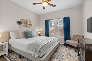 3 bedrooms, iron/ironing board, free WiFi, bed sheets