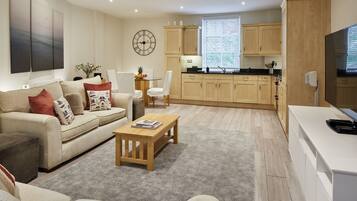 Apartment (1 Bedroom) | Living area