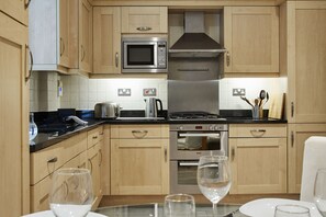 公寓 (1 Bedroom) | 私人廚房 | 微波爐、烤箱、洗碗機、烤麵包機