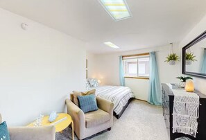 5 habitaciones, escritorio, cuna de viaje y wifi gratis 