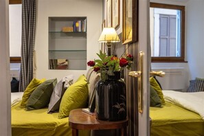 2 chambres, fer et planche à repasser, accès à Internet, literie fournie